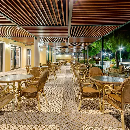 Ξενοδοχείο με διαμερίσματα Turim Estrela Do Vau 4*