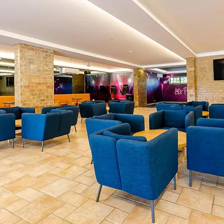 Turim Estrela Do Vau 公寓式酒店 4*